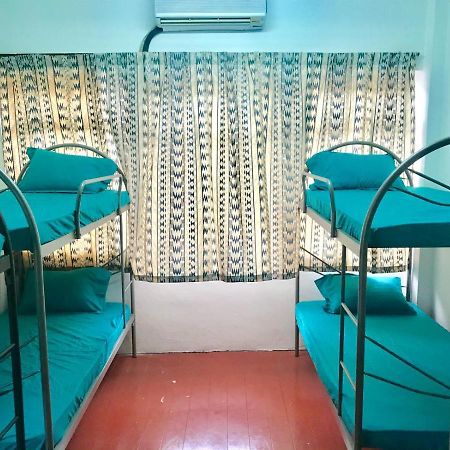 B&L Islanders Inn Τζωρτζ Τάουν Εξωτερικό φωτογραφία