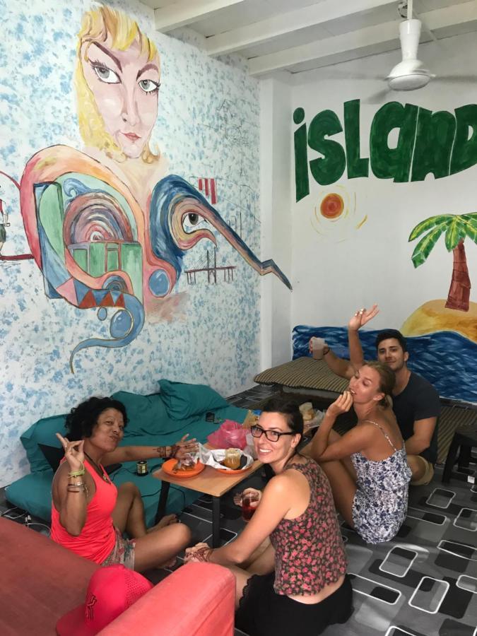B&L Islanders Inn Τζωρτζ Τάουν Εξωτερικό φωτογραφία